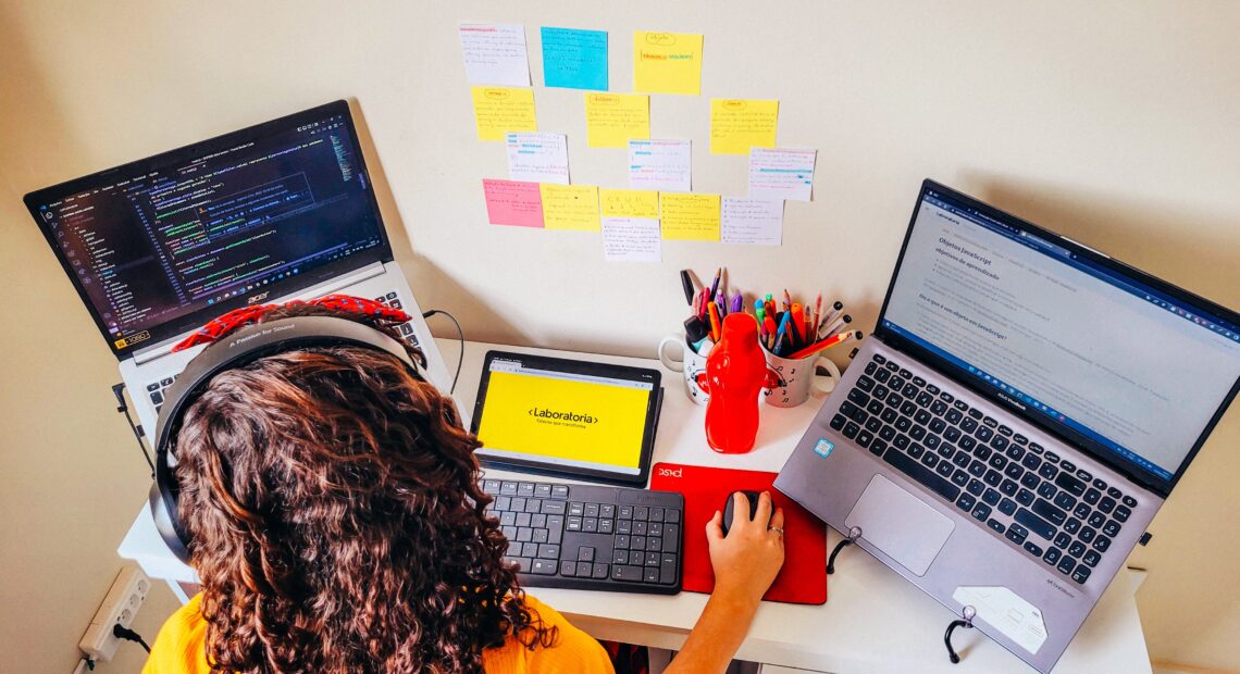Curso de programação exclusivo para mulheres