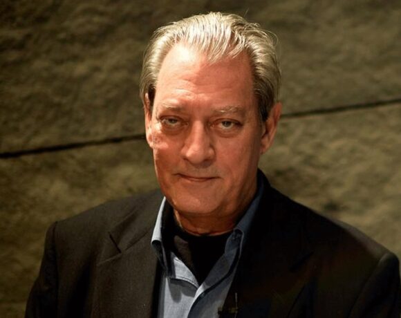 Escritor americano Paul Auster morre aos 77 anos.