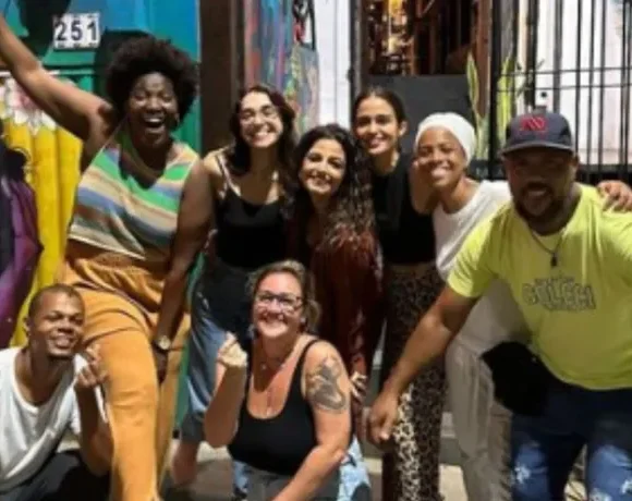Emanuelle Araujo grava novo clipe em Salvador.