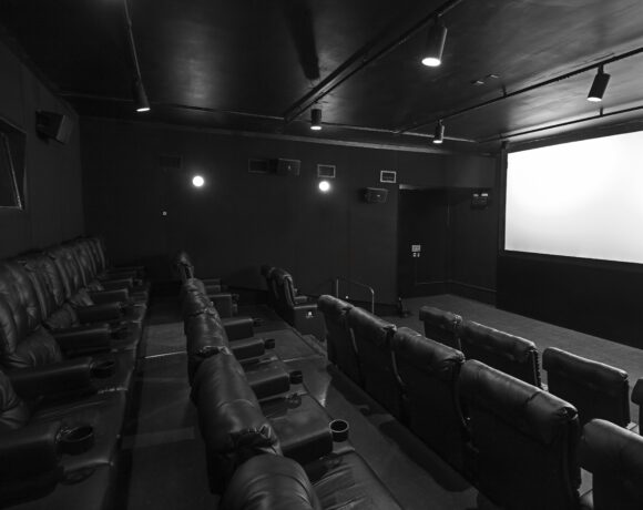 Salas do Espaço Itaú de Cinema serão operadas pela Cinesystem