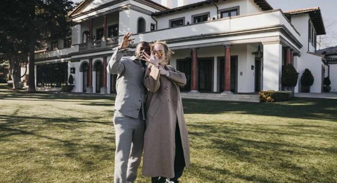 Adele realiza uma grande reforma na mansão que comprou de Stallone