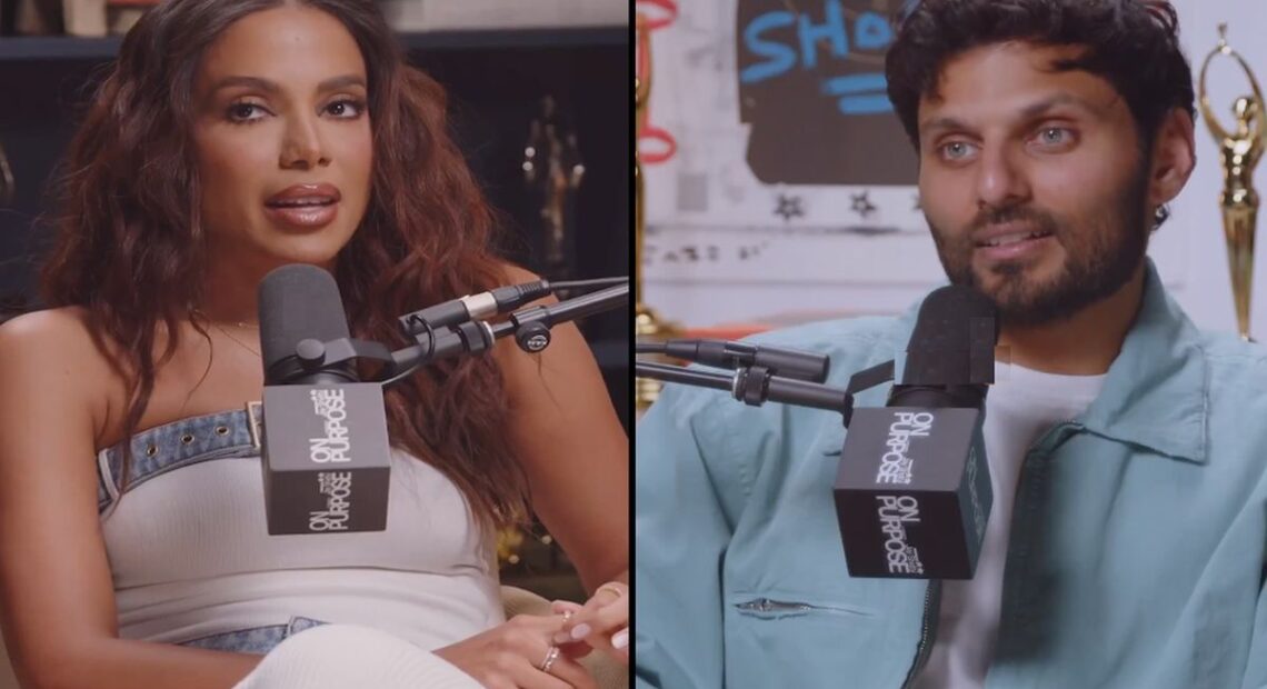 Anitta fala sobre controle de natalidade e maternidade
