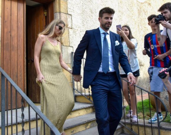 Fotógrafo é sentenciado à detenção por assédio à namorada de Piqué