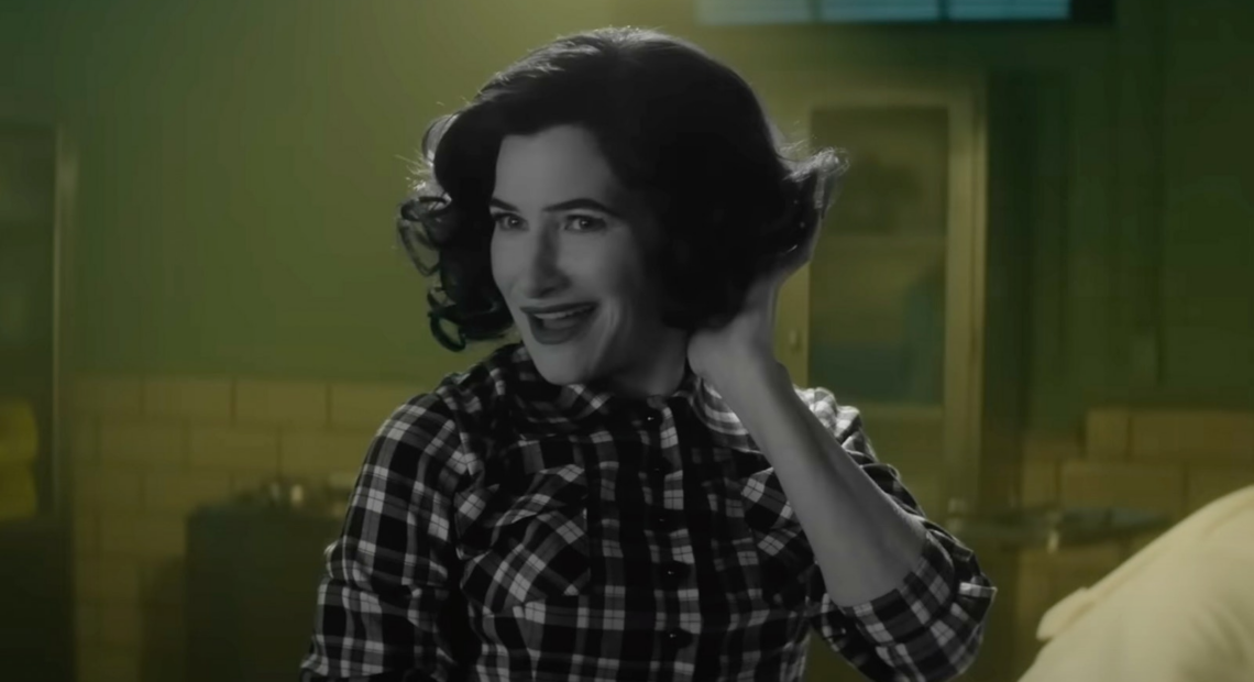 Nova série solo da MCU, “Agatha All Along”, é um filme cheio de mistério e magia