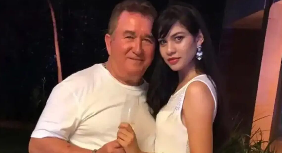 Amado Batista terá que desembolsar R$ 10 mil em pensão para sua ex-companheira