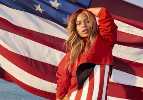 Beyoncé dá permissão para Kamala Harris usar sua música em campanha eleitoral.