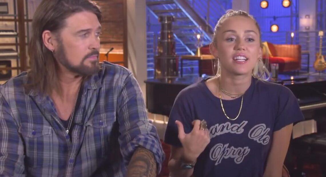 Comportamento do pai de Miley Cyrus gera indignação ao insultar a cantora