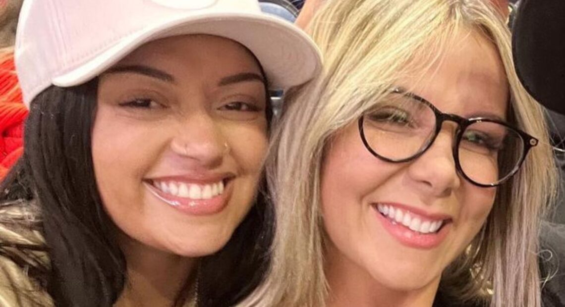 Carla Perez se emociona ao falar sobre Camilly Victoria
