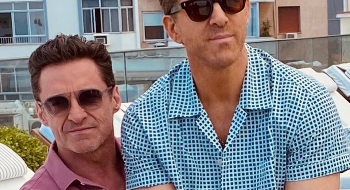 Ryan Reynolds e Hugh Jackman se despedem do Brasil