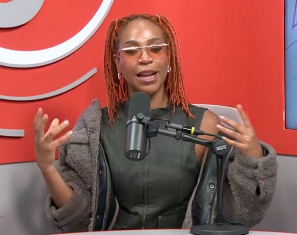 Karol Conká reflete sobre período de depressão após cancelamento