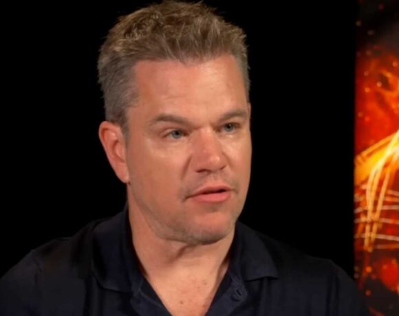 Matt Damon e sua família são retirados de bar por precaução após ameaça de bomba