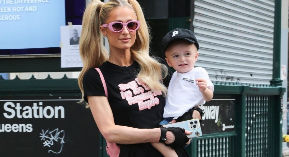 Filho de Paris Hilton “rouba a cena” durante sua sessão de fotos