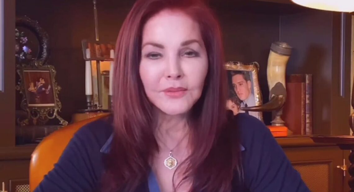 Priscilla Presley é alvo de abuso financeiro.