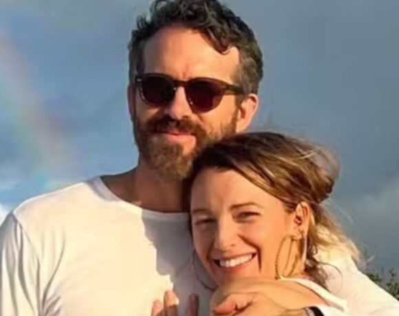 Ryan Reynolds deixa Blake Lively impressionada com sua forma física